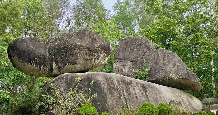 Lắng nghe truyền thuyết về Hòn Trống Mái Sầm Sơn