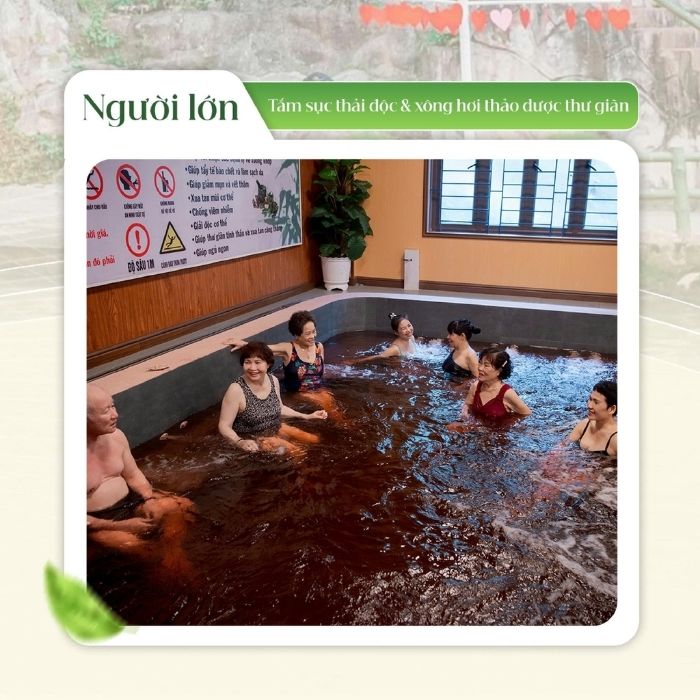 Tắm thảo dược tại Ao Vua