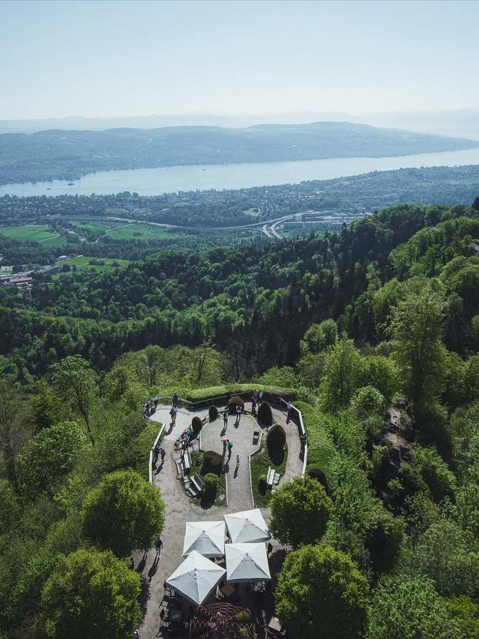 Kinh nghiệm du lịch Zurich Thụy Sĩ - Chinh phục núi Uetliberg