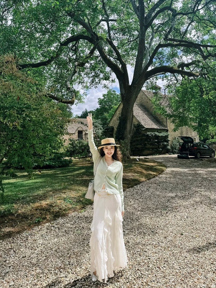 Bạn có thể du lịch làng Cotswolds Anh quanh năm