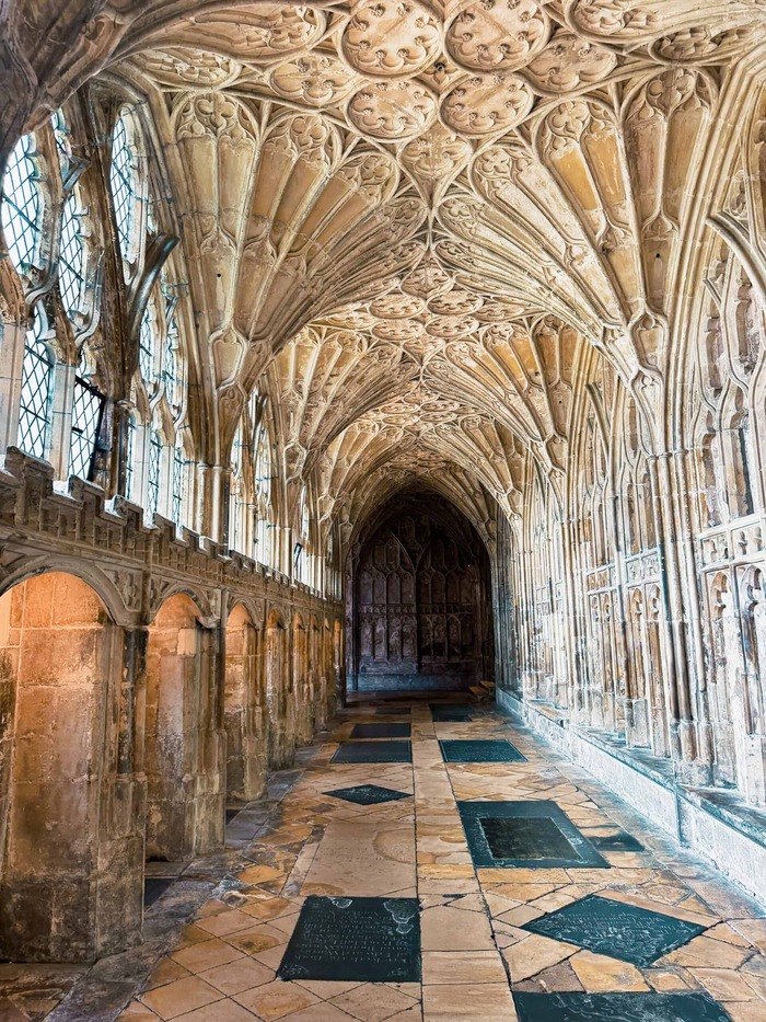 Chiêm ngưỡng các công trình kiến trúc tuyệt đẹp ở làng Cotswolds Anh 