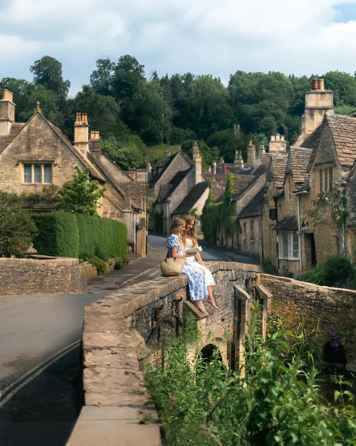Chiêm ngưỡng các công trình kiến trúc tuyệt đẹp ở làng Cotswolds Anh 