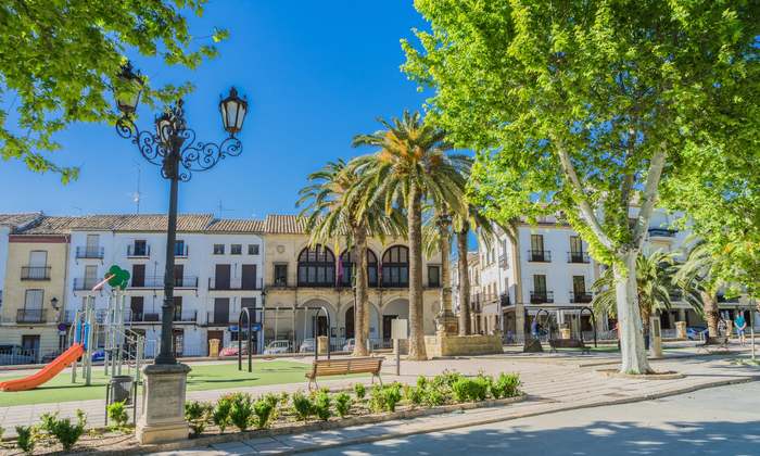 Du lịch Tây Ban Nha rong ruổi từ Granada đến Almería