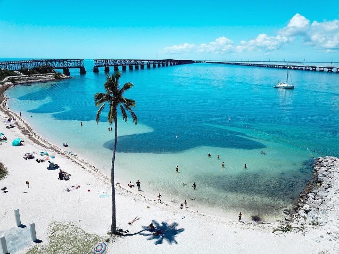 Dùng chìa khóa vạn năng mở cánh cửa thiên đàng khám phá Florida Keys