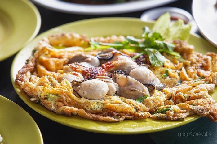 Fried Oyster Omelette món ăn đường phố ở Penang 