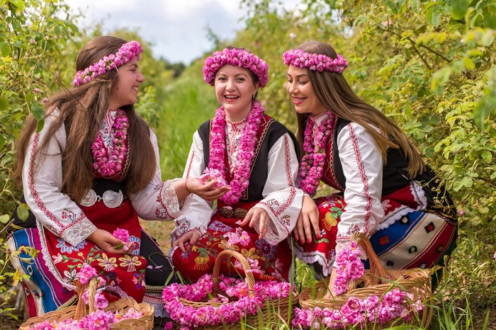 Lễ hội hoa hồng Kalaat Mgouna – một trong những lễ hội nổi tiếng nhất Ma-rốc.