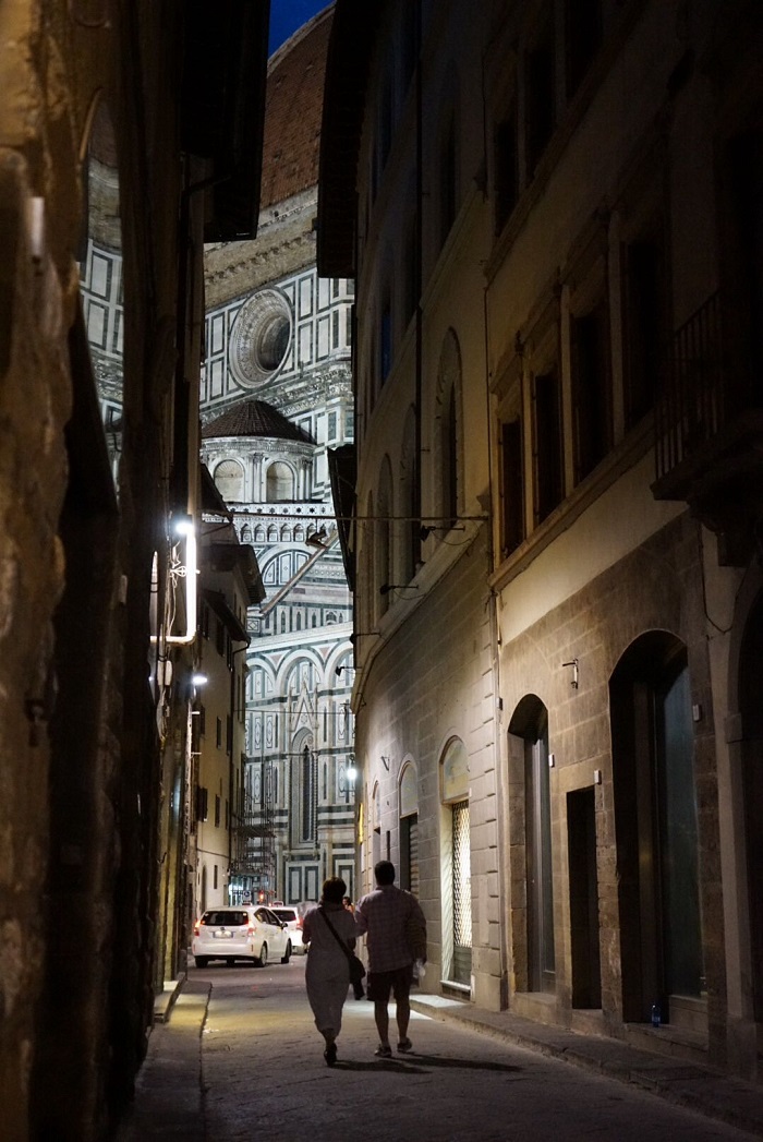 Cuộc sống về đêm ở Florence