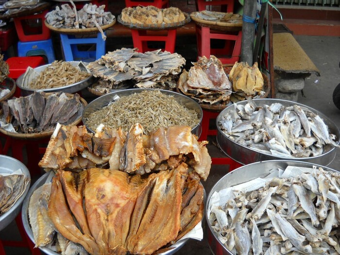 du lịch Bà Rịa – Vũng Tàu mua hải sản khô về làm quà
