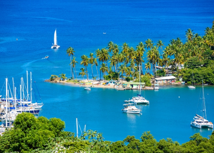 Du lịch Saint Lucia - Vịnh Marigot là một vịnh nhỏ xinh đẹp nằm trên bờ biển phía đông của đảo Saint Martin