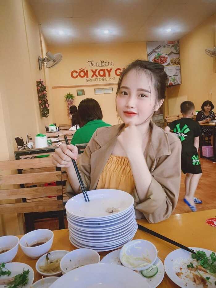 quán bánh ướt đĩa chồng ngon ở Buôn Ma Thuột sở hữu không gian rộng rãi