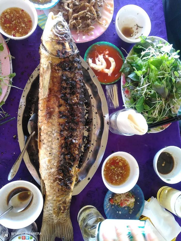 Cá trắm Bàu Thủy Ứ Quảng Trị