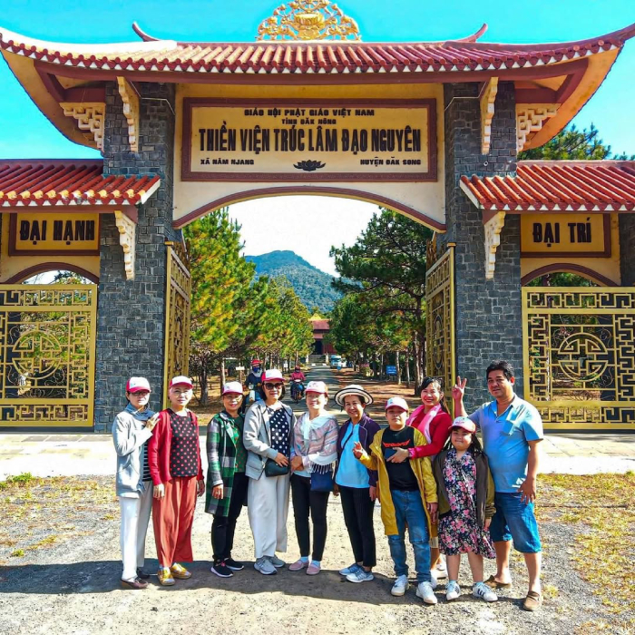 Thiền viện Trúc Lam Đạo Nguyên là nơi tĩnh dưỡng thanh tịnh được rất nhiều Phật tử dừng chân