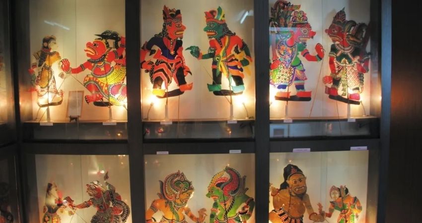 Các món đồ thủ công mỹ nghệ tại Malaysia - cẩm nang du lịch Kota Bharu Malaysia