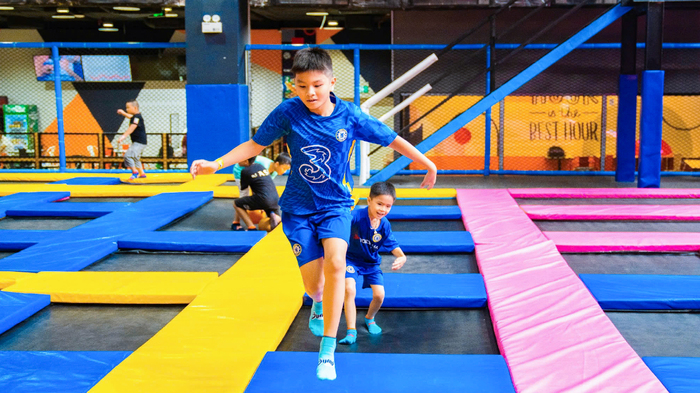 Địa điểm đi chơi 1-6 ở TP HCM - Jump Arena