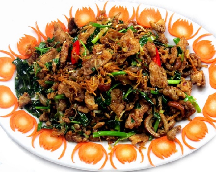 Để làm món phi cầu Sài Thanh Hoá xào cần nhiều nguyên liệu, có nhiều cách để biến tấu món ăn khác nhau.