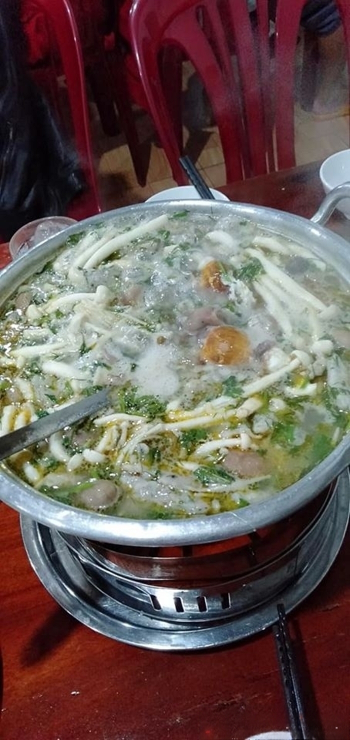 Khám phá các quán ăn ngon ở Đắk Nông - Lẩu cháo cá Trúc Nguyên