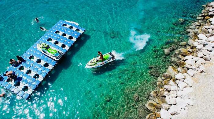  Các bãi biển đẹp nổi tiếng ở Croatia - Crni Molo - Crikvenica, vịnh Kvarner