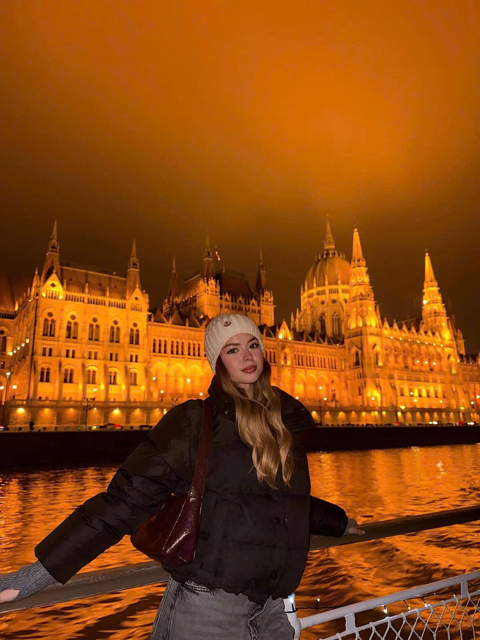Kinh nghiệm du lịch Budapest Hungary - Ghé thăm Tòa nhà Quốc hội Hungary