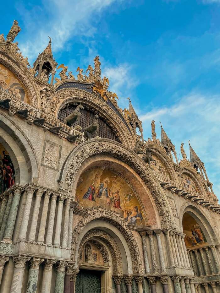 Kinh nghiệm du lịch Venice Italy - Khám phá Nhà thờ Thánh Mark
