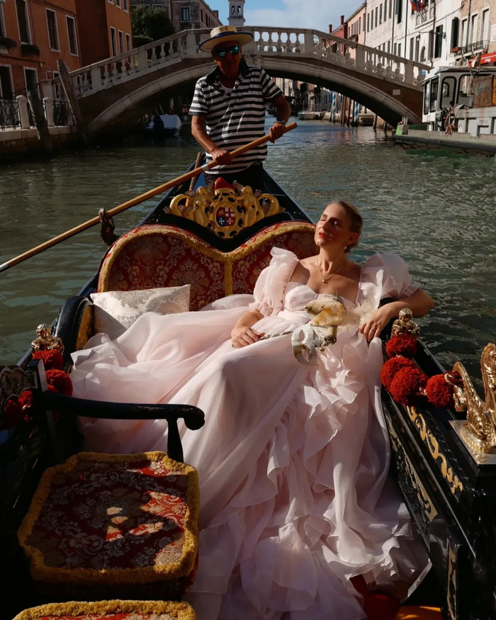 Kinh nghiệm du lịch Venice Italy - Phương tiện di chuyển là gondola