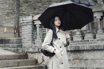 Hoa hậu Thanh Thủy khoe thần thái sang trọng khi du lịch tại Vạn Lý Trường Thành