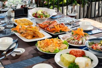 Quán hải sản ngon ở Hạ Long chỉ dân sành mới biết