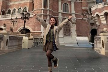 Phương Mỹ Chi 'quậy' hết cỡ trong chuyến du lịch Trung Quốc