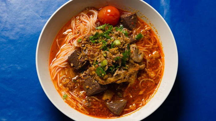 Món Khao soi của ẩm thực miền Bắc Thái Lan