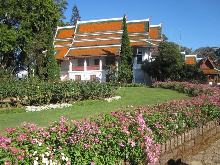 cung điện mùa đông Bhubing là cung điện hoàng gia ở Thái Lan được xây dựng ở Chiang Mai