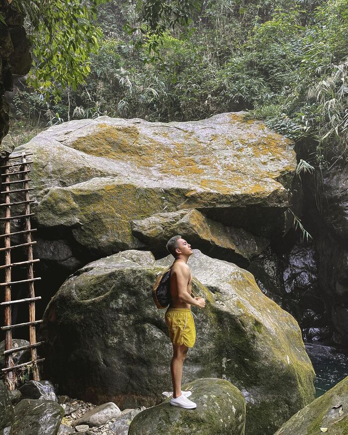 Trekking Suối Cửa Tử - Chinh phục con suối hot nhất dịp hè 2022