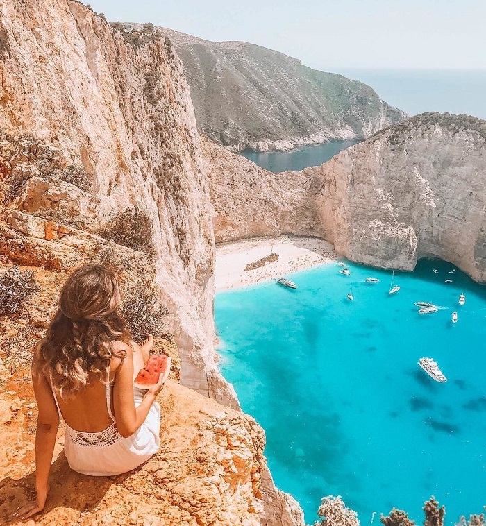 bãi biển đắm tàu Navagio Hy Lạp