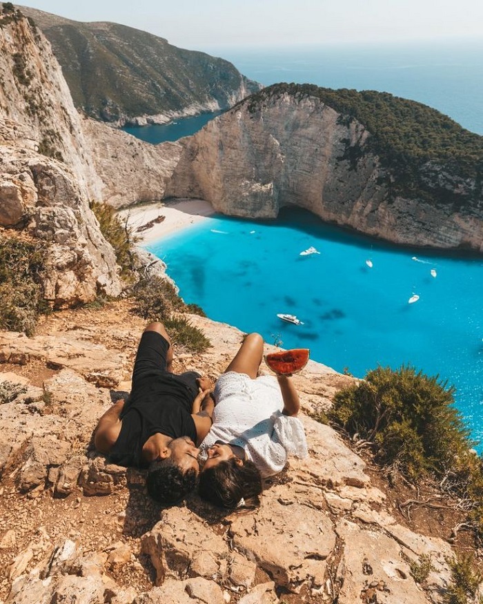 bãi biển đắm tàu Navagio Hy Lạp