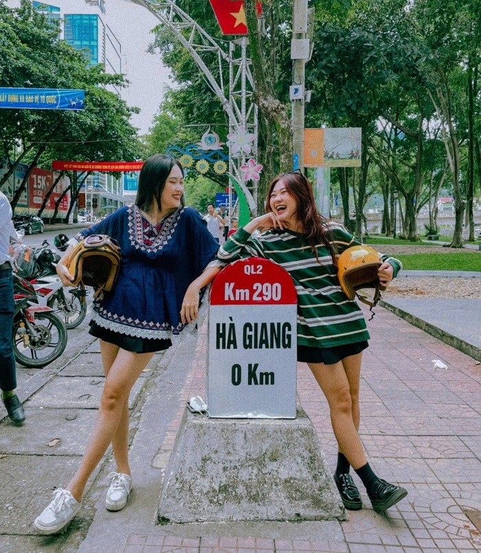 Cột mốc số 0 Hà Giang