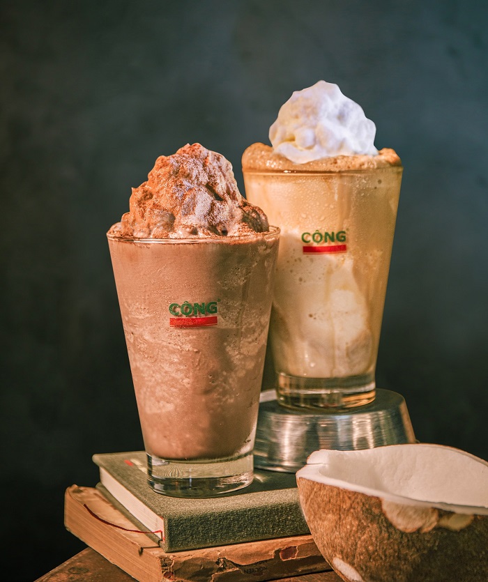 Món ngon mùa hè hà nội uống cà phê cốt dừa