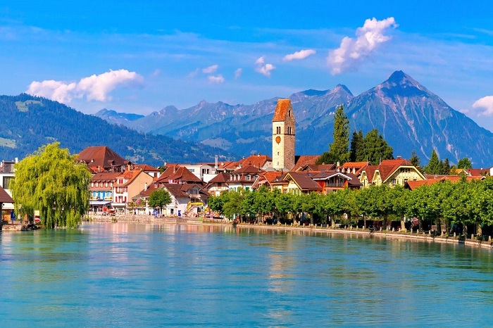 mùa hè ở Interlaken Thụy Sĩ