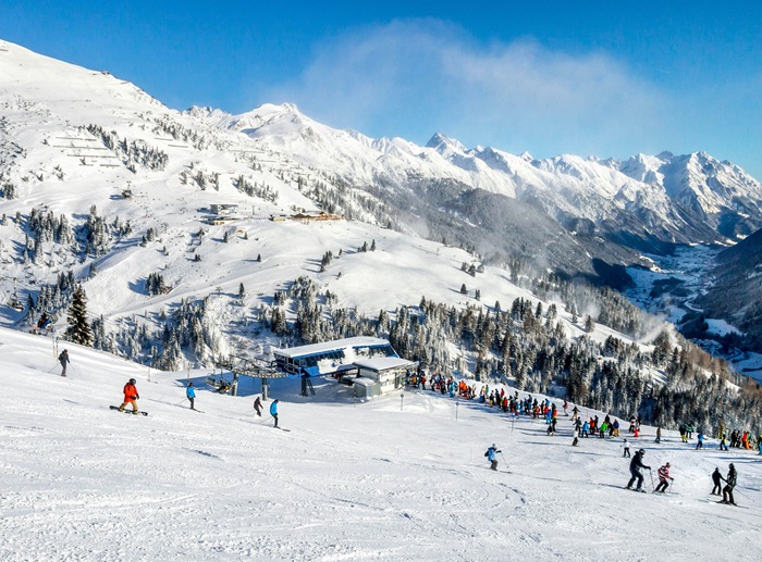 địa điểm trượt tuyết mùa hè ở châu Âu 