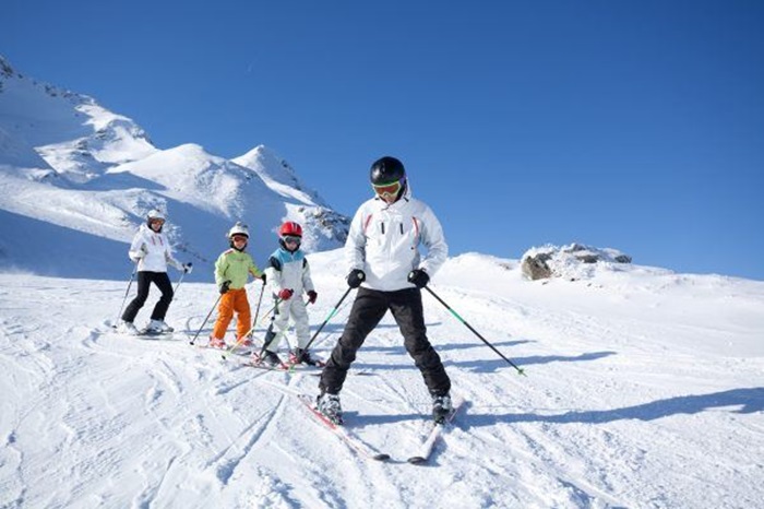 địa điểm trượt tuyết mùa hè ở châu Âu 