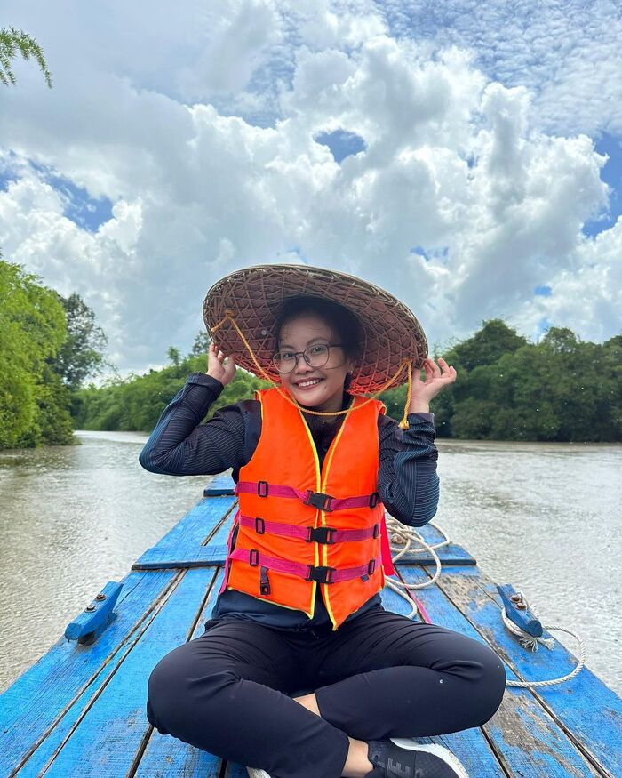 Du lịch mùa hè ở Tây Ninh du ngoạn vãn cảnh sông Vàm Cỏ