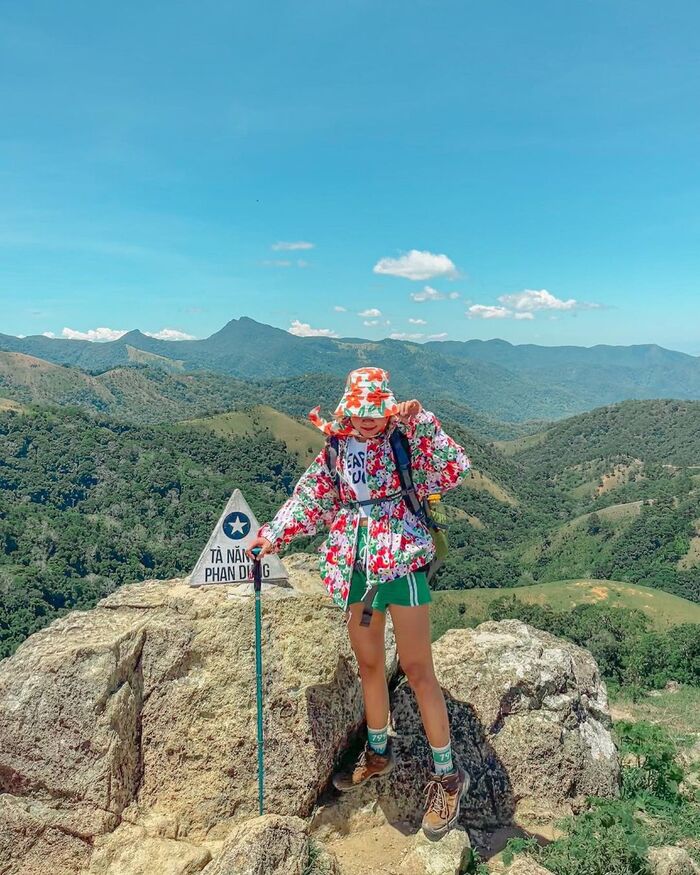 du lịch Tây Nguyên tháng 6 trekking chinh phục Tà Năng Phan Dũng