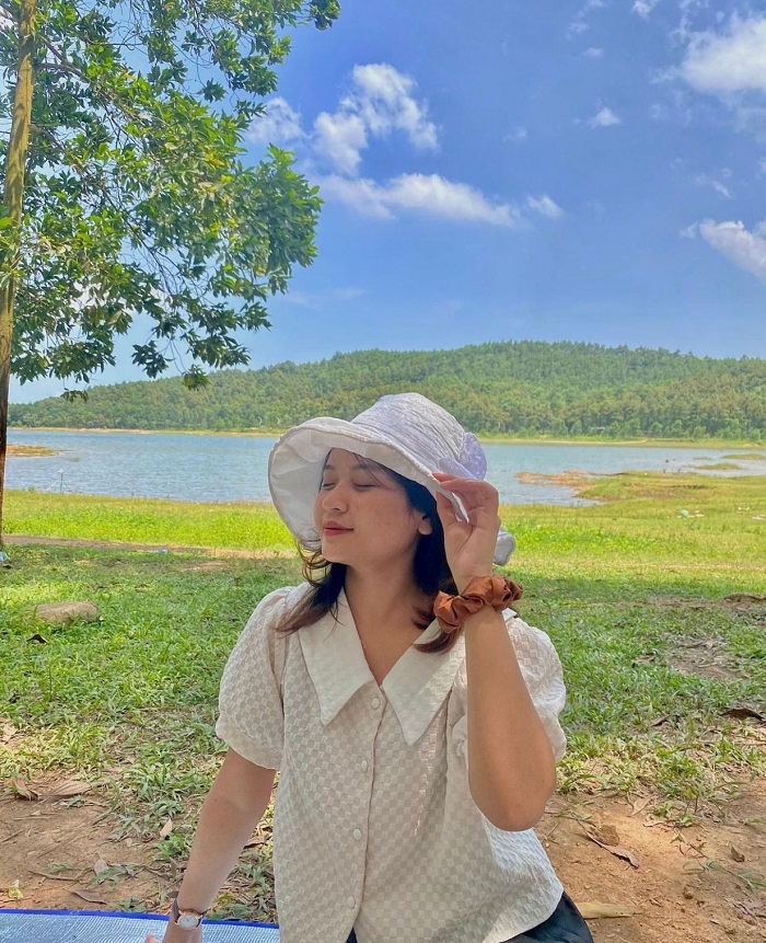 Khung cảnh mộng mơ tại hồ Yên Trung Quảng Ninh