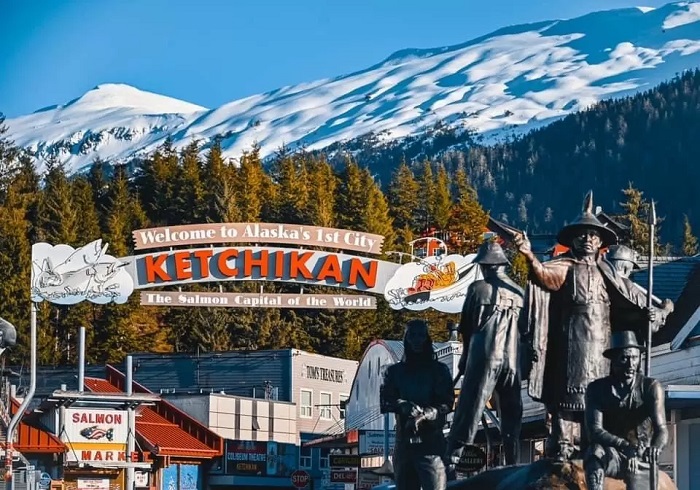 Là điểm dừng yêu thích của nhiều du khách, Ketchikan là một trong những thị trấn nhỏ thú vị nhất Alaska