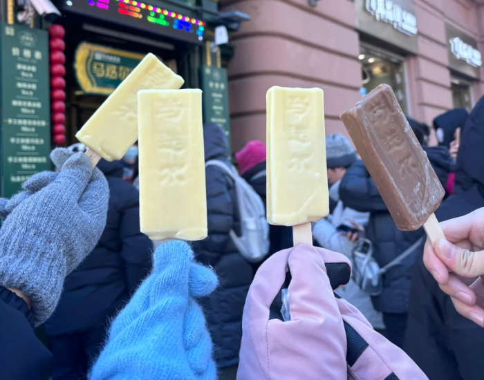 Thưởng thức Kem Madier ngon tuyệt 