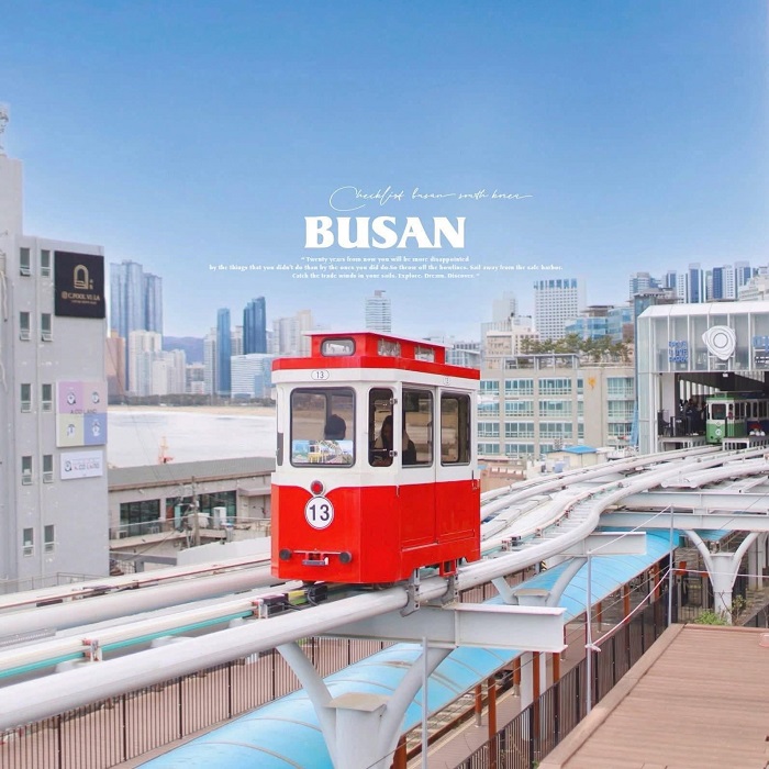 Những đoàn tàu màu sắc cho bạn chiêm ngưỡng bãi biển Haeundae Busan