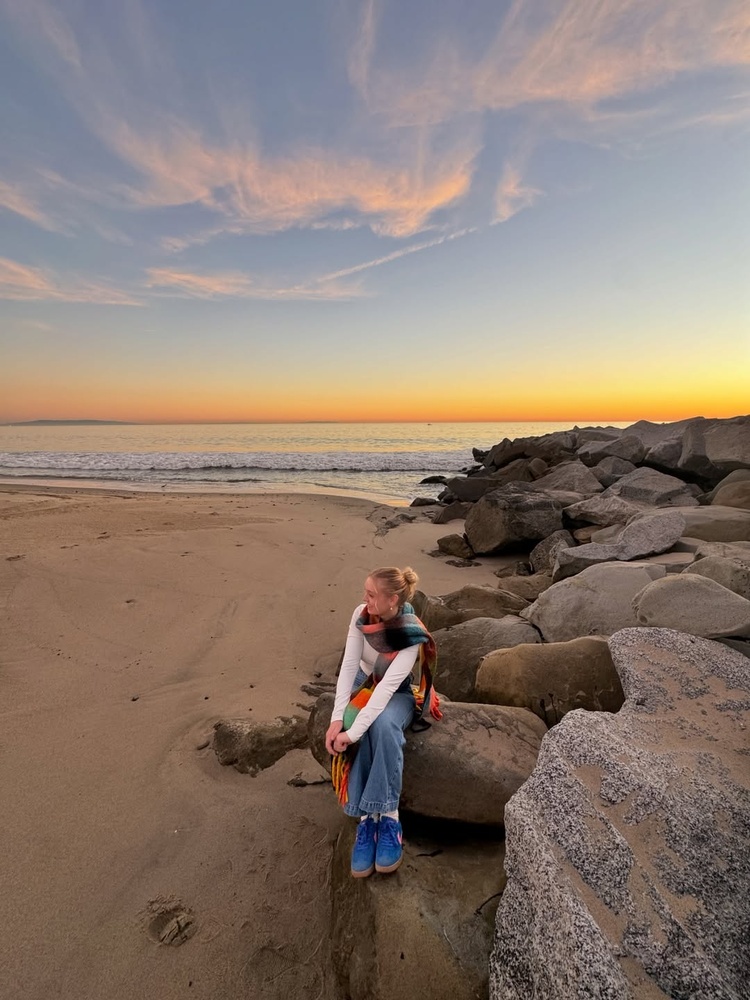 Zuma Beach - Bãi biển nổi tiếng ở Los Angeles rộng lớn, thích hợp gia đình