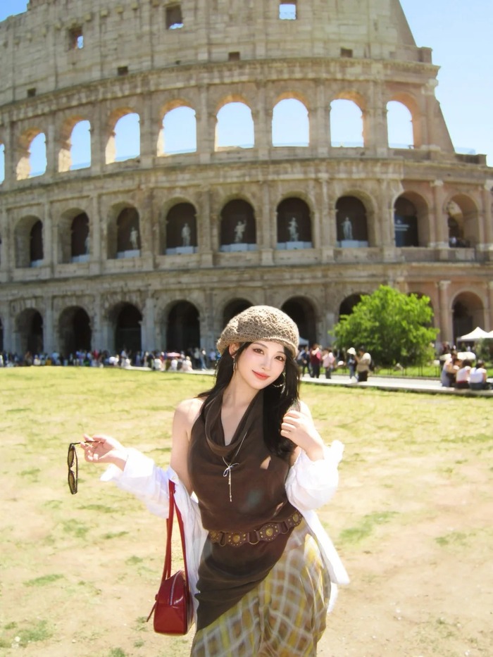 đấu trường La Mã cổ đại Colosseum Ý là công trình vĩ đại của nước Ý