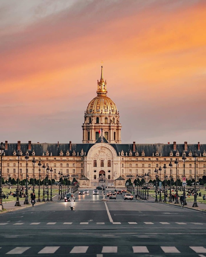 điện Invalides Pháp là công trình lịch sử mang tính biểu tượng của Paris