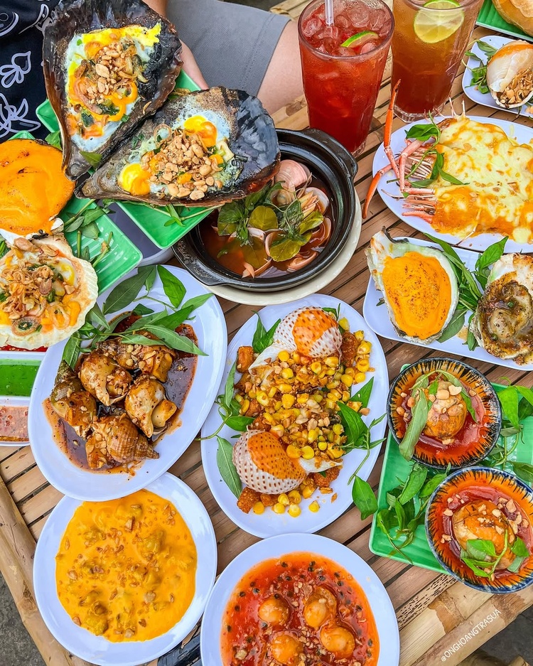 Top khu phố ẩm thực “đỉnh chóp” không thể bỏ qua