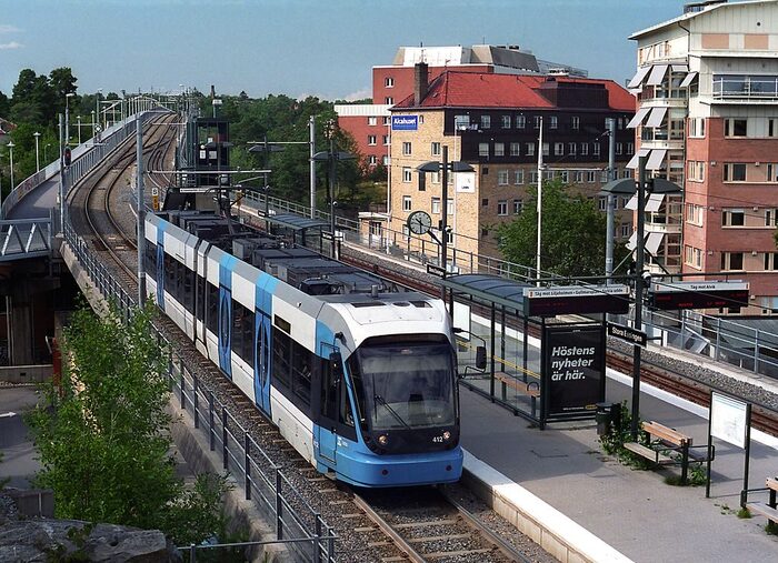 Kinh nghiệm du lịch Stockholm Thụy Điển - Phương tiện di chuyển là tàu hỏa