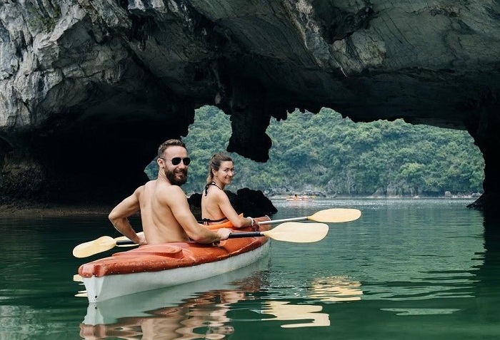 Cống Đầm là làng chài đẹp ở Hạ Long là làng chài đẹp mà bạn nên ghé thăm