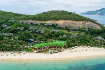 Bỏ deadline lại đất liền, "f5" năng lượng làm việc với Tour 3 Đảo Hòn Tằm 